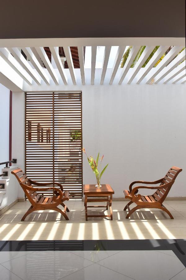 Villa De White Sambur Hikkaduwa Exterior photo